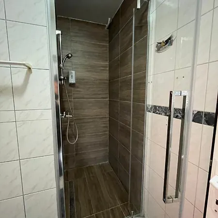 בית הארחה Luxotel 4*