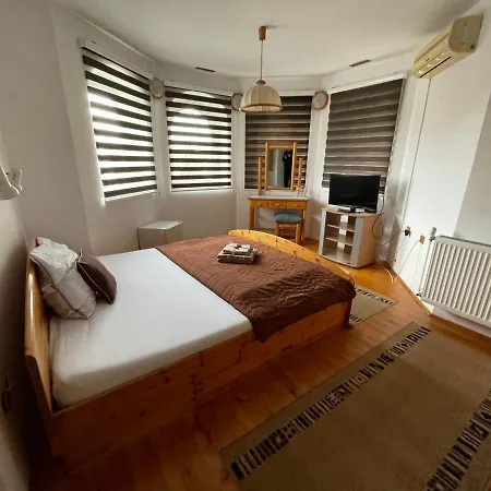 בית הארחה Luxotel