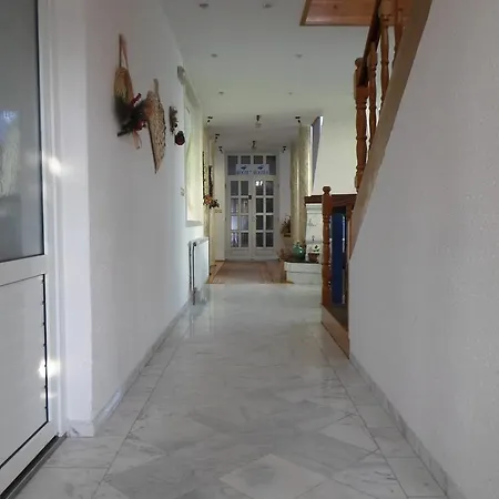 Luxotel 4* זרנג'נין