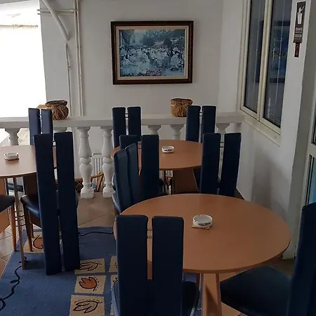 בית הארחה Luxotel