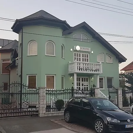 Luxotel 4* זרנג'נין