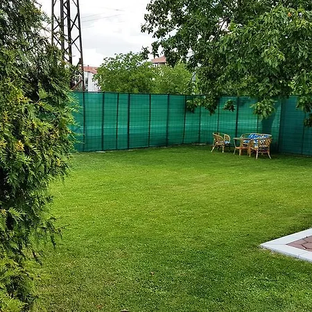 בית הארחה Luxotel 4*